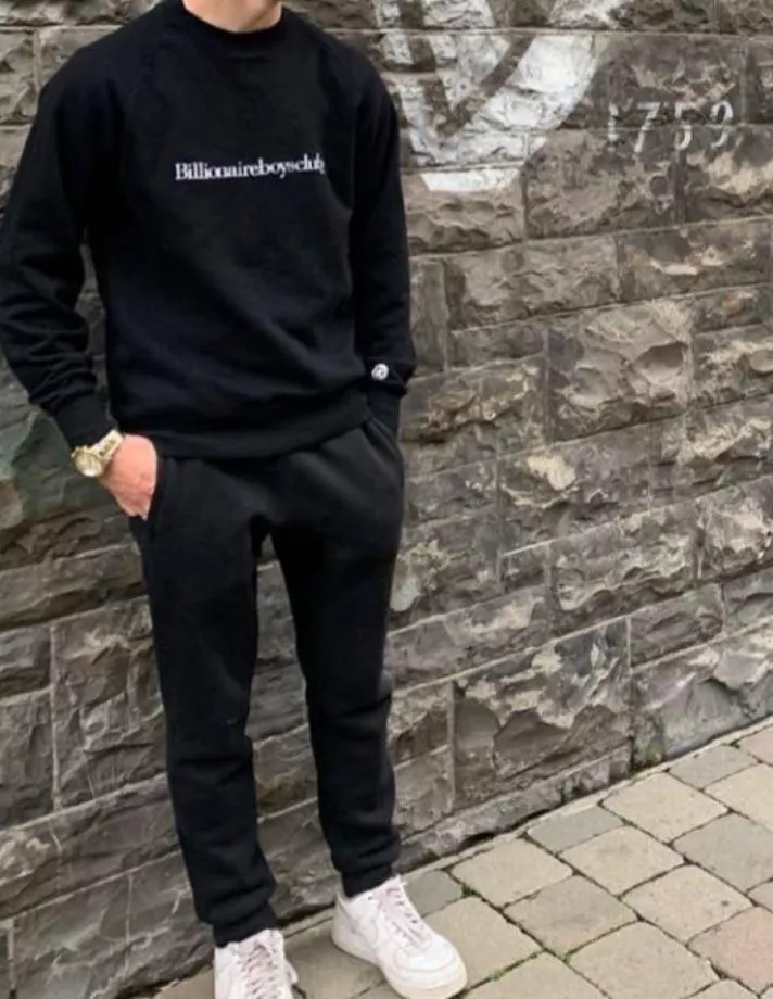 19 Uk horny lad. DM me for snap fun posted by No_Independence2929