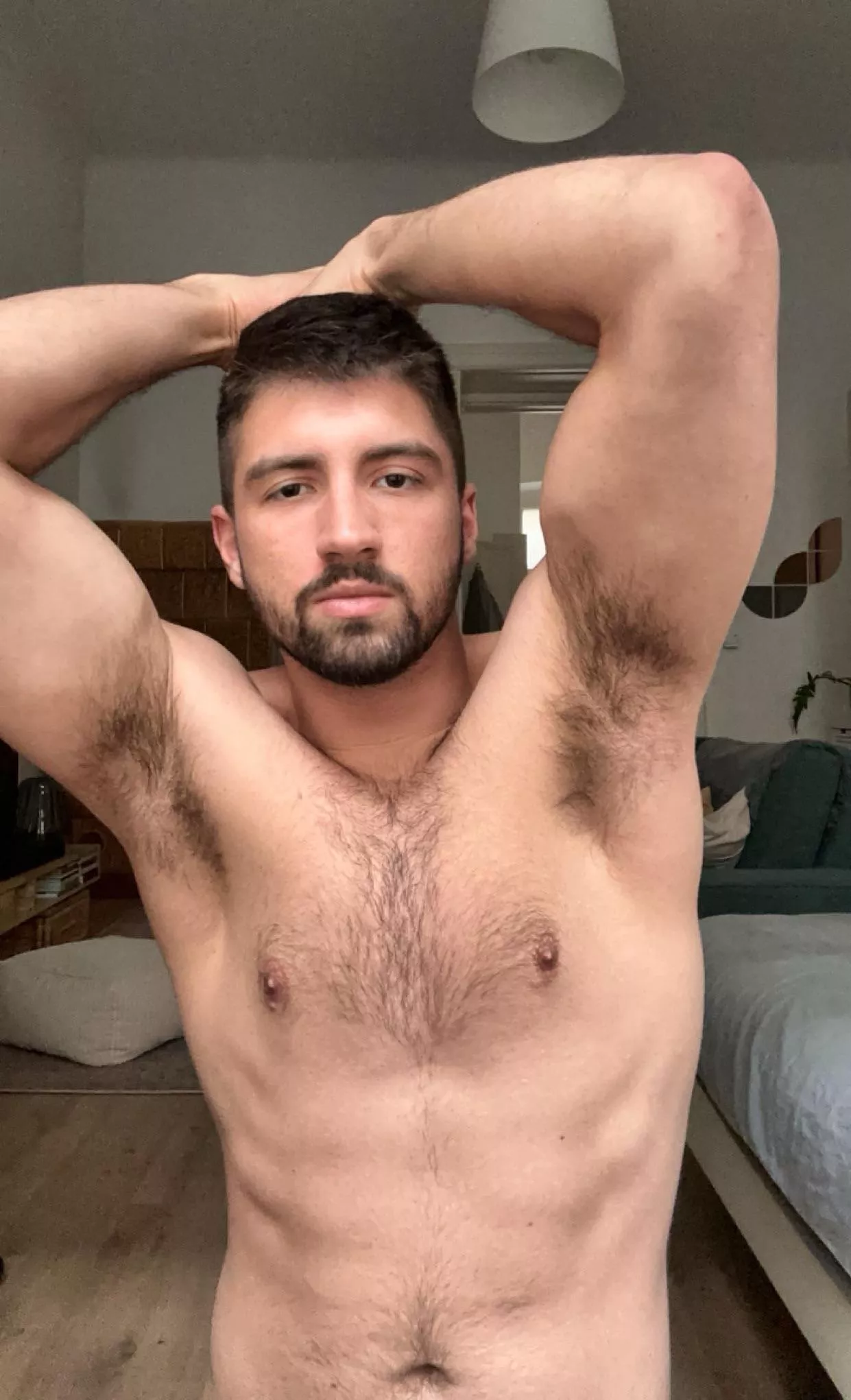 24 stud 😇 looking for a rich and generous partner to explore my gayness. Im really curious and open to try new things. Telegram: Noxian21 snap:canbeur posted by Yellow_Gum_Stoner