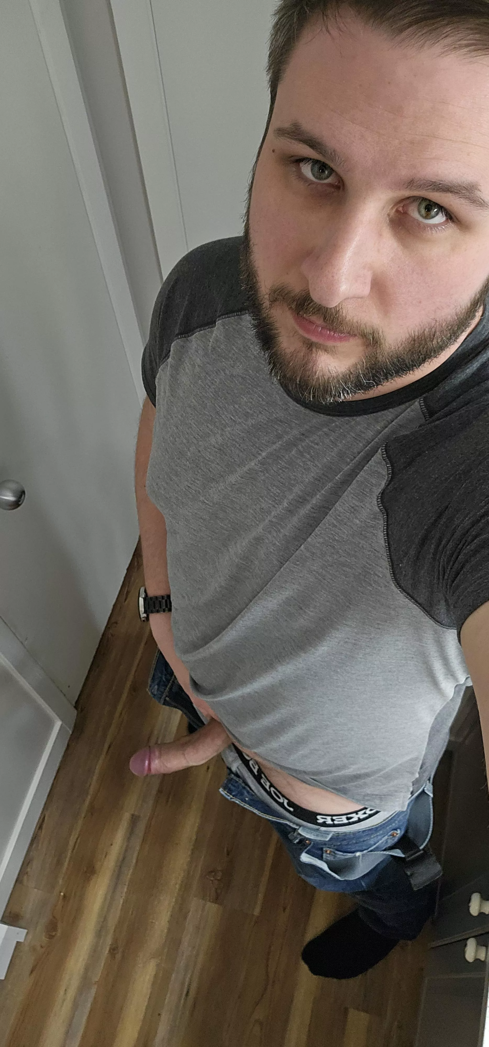 Continuing unboxing stuff. Have a package for you though 😉 posted by slimslam_spaceman