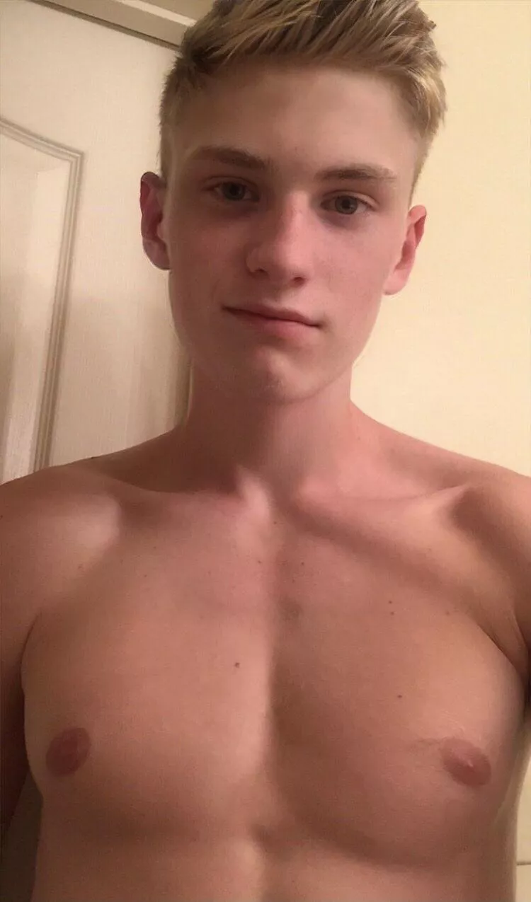 dms on reddit open [22]  posted by Tall-Assumption-4986