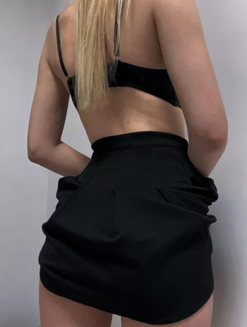 easy access with this punk wearing skirt by OwnNegotiation835