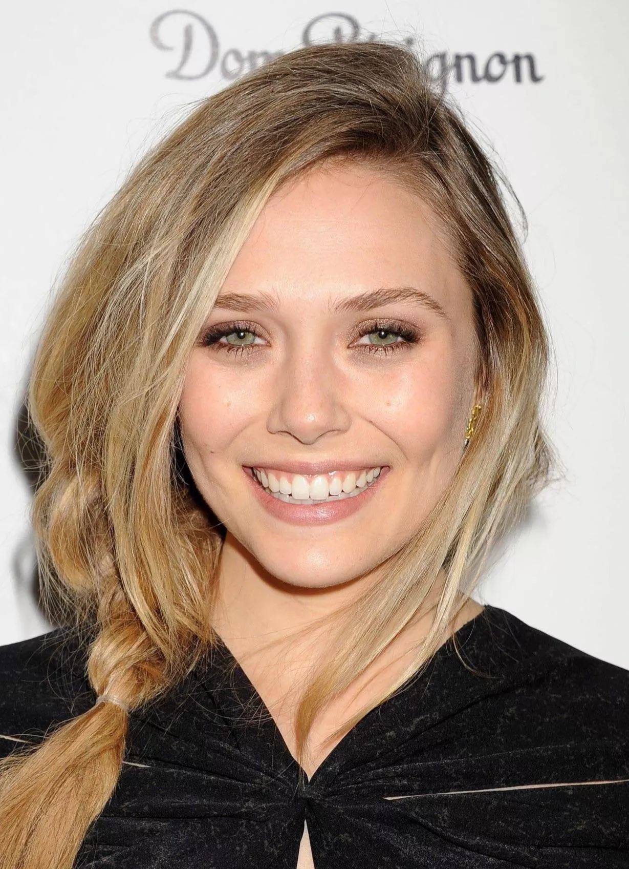 Elizabeth Olsen posted by Ken789gh