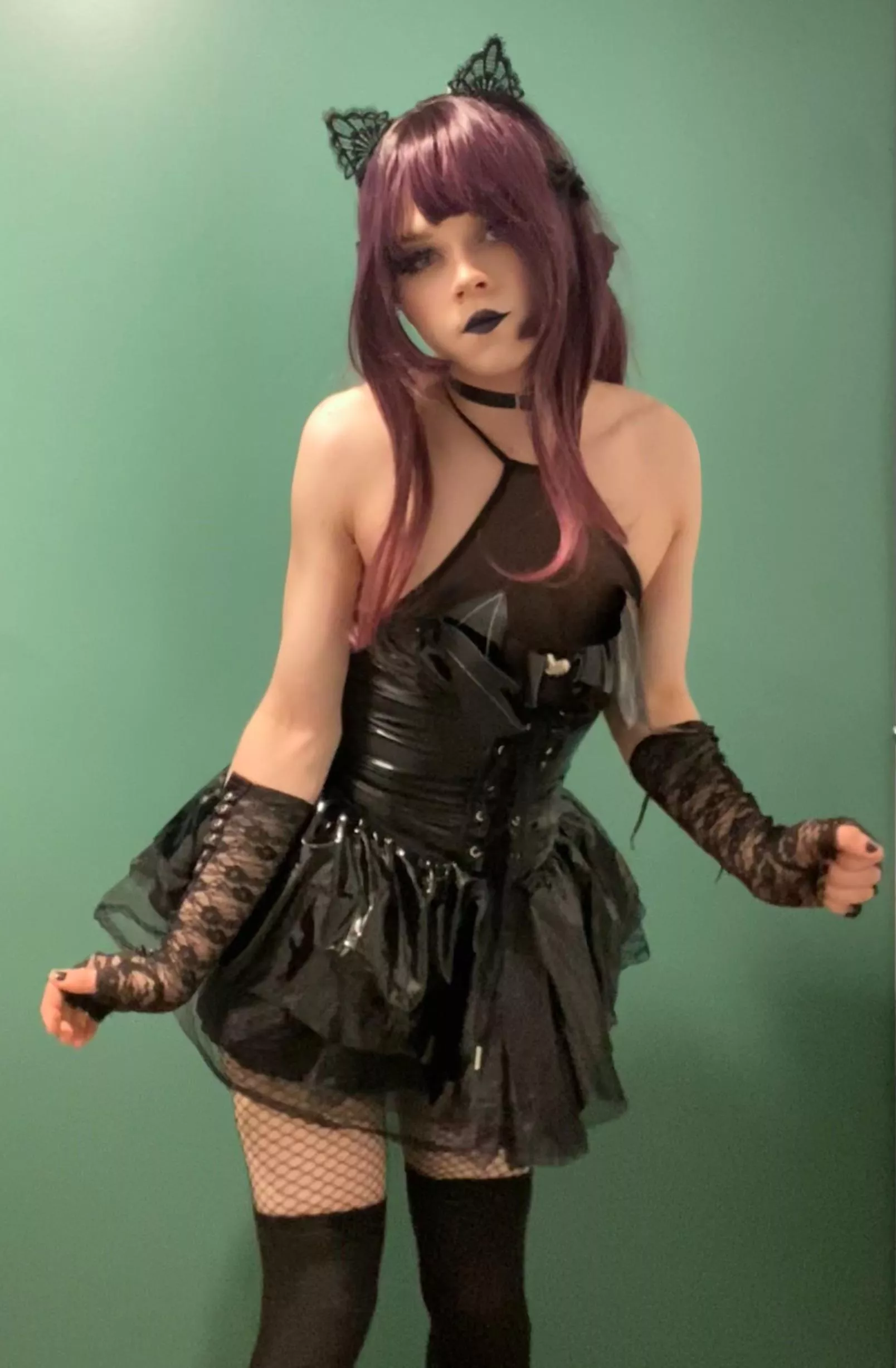 Felt cute in that mini dress🖤 posted by Dry-Apple2493