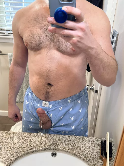 Friday with a big chest 😜 by Treeman51