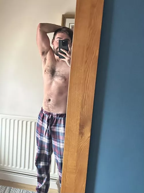 Happy for the weekend! by Kinky-Otter2