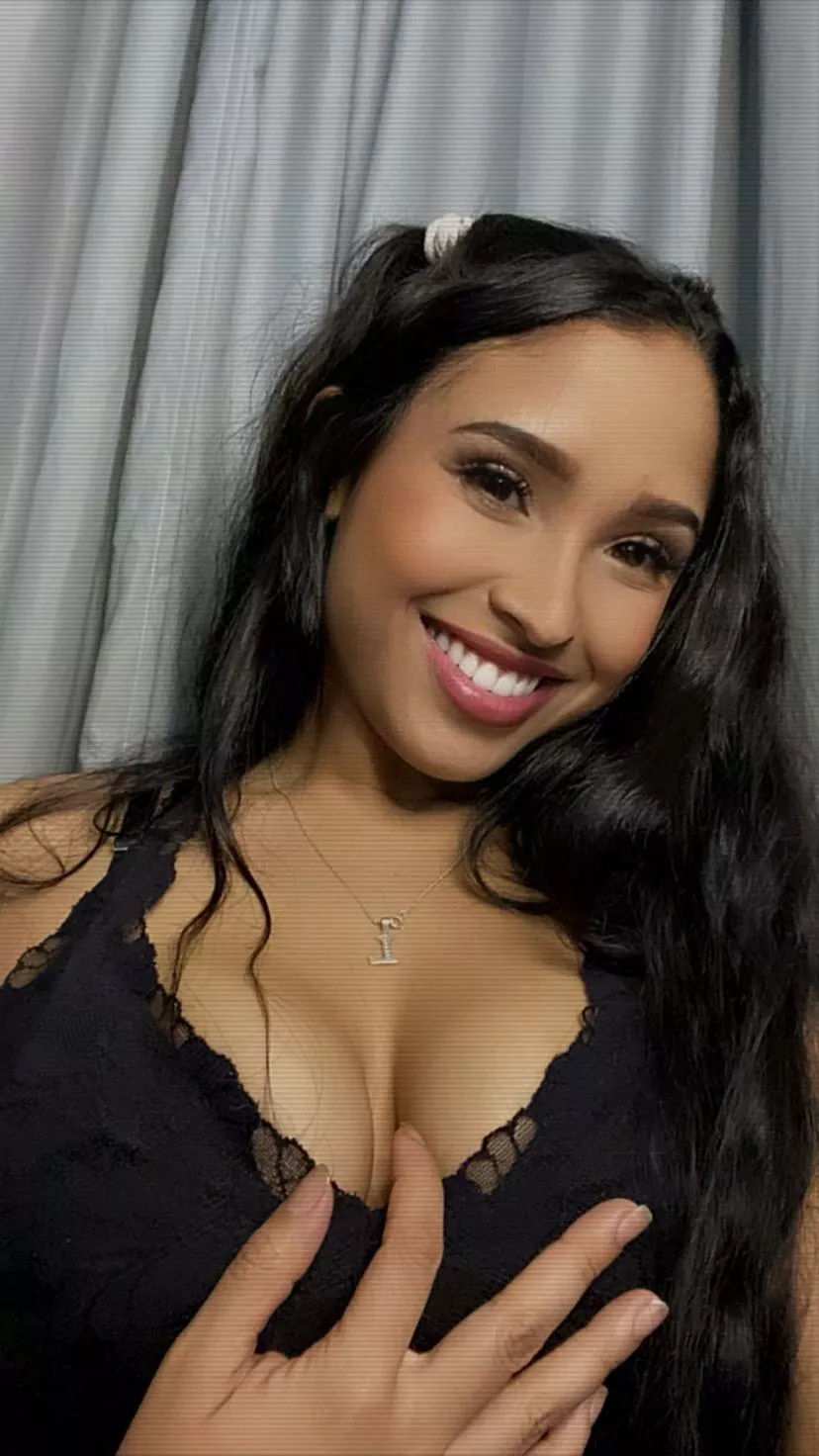 Happy friday loves! posted by Sofilovesyou