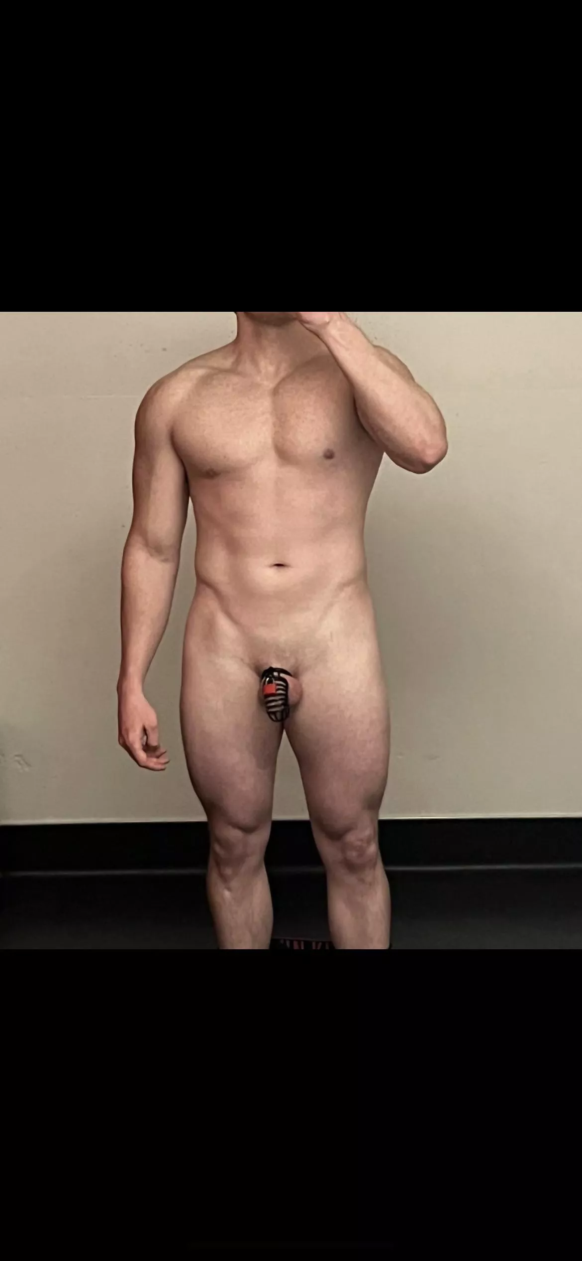 How do I look?? posted by Sixbi