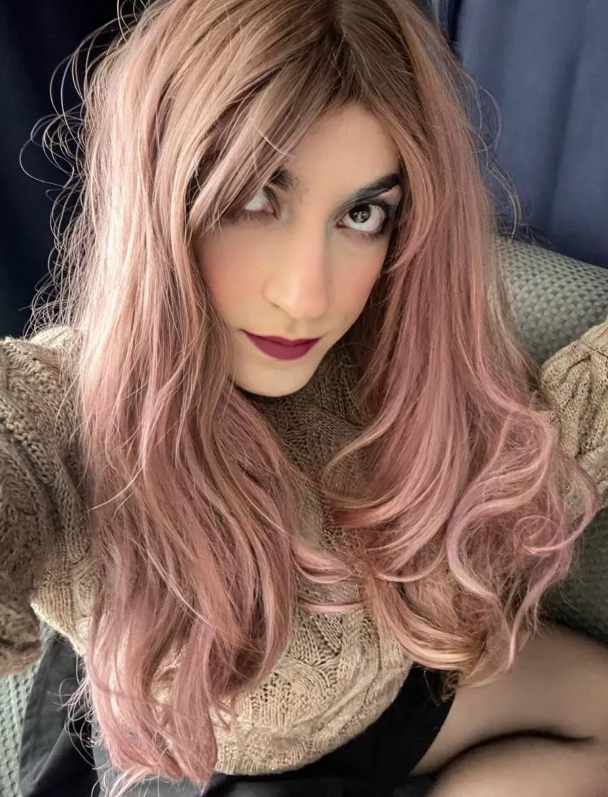 I hate/love looking better as a girl :l posted by jasminemorwen