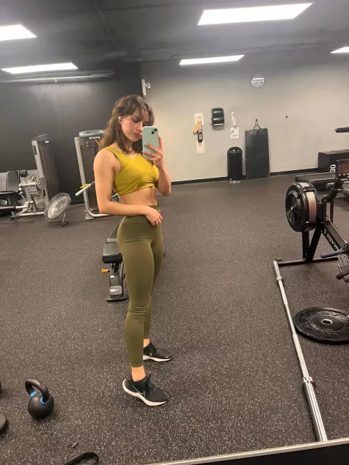 I love comfy clothes for working out by MonicaTorrres