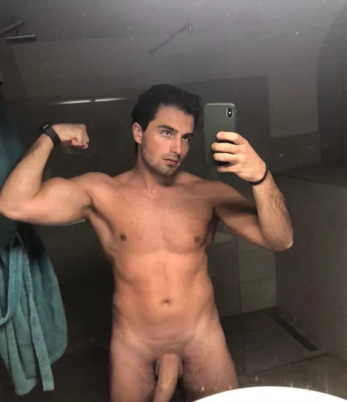 I want someone to choke until faint and then fuck him with no regard of him (predator)  by matteovergara