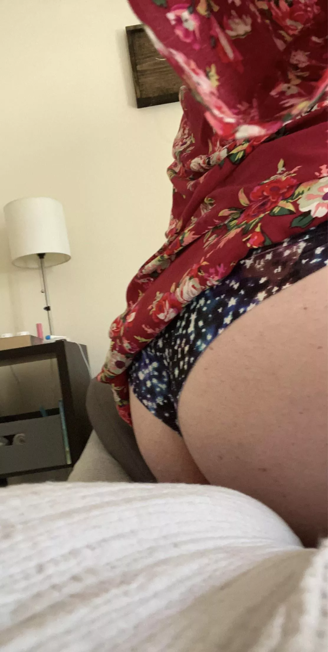 I’ll sit on your face and make you see stars 😘💦 posted by Medical_Heart2526