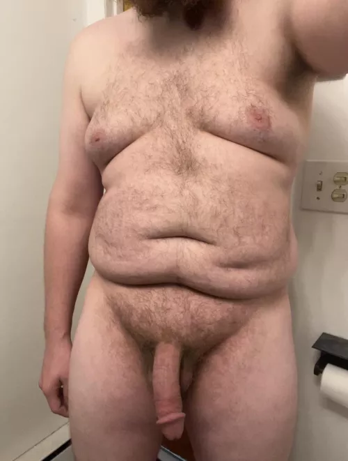 I’m bored, here’s me naked by Feisty_Rooster2450