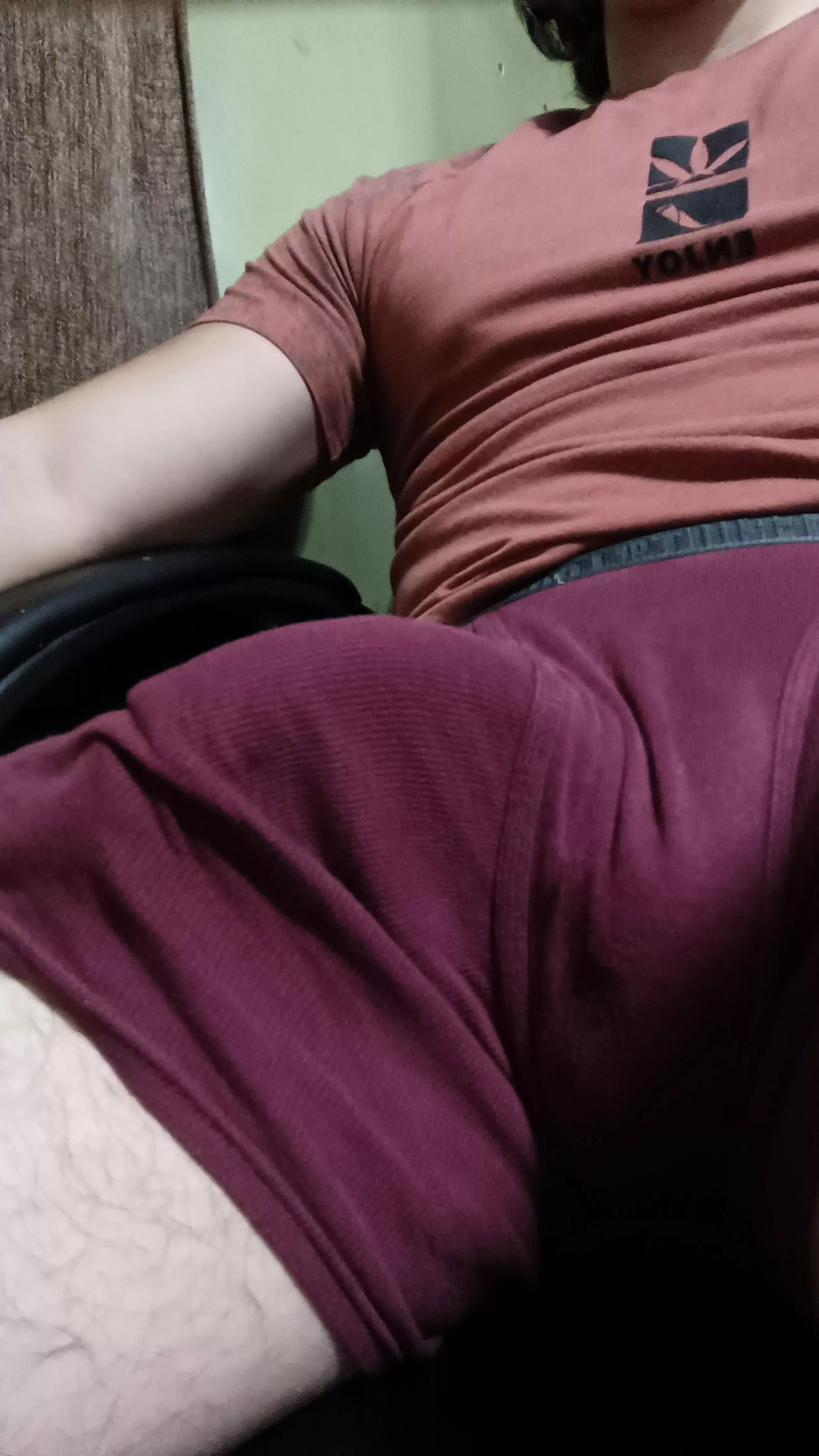 It really wants to come out  posted by NAHNAHNAHNAHnn