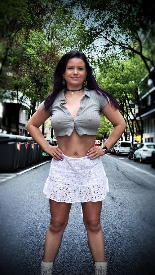 It’s dusk so be responsible and turn your headlights on. by FreelyKaty