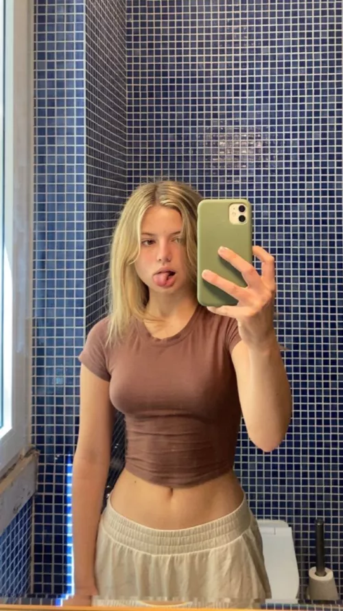 IUTR by rubblerousin