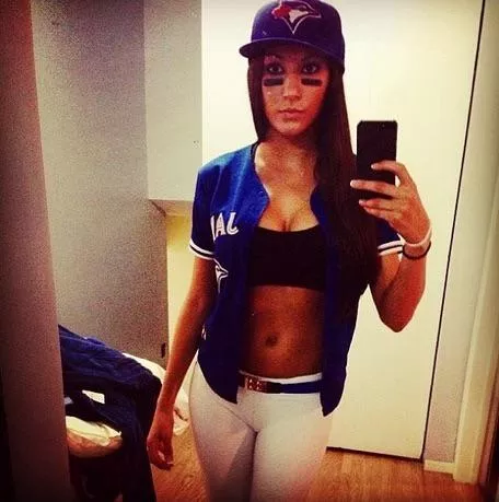 Jays love  posted by Like2viewyou