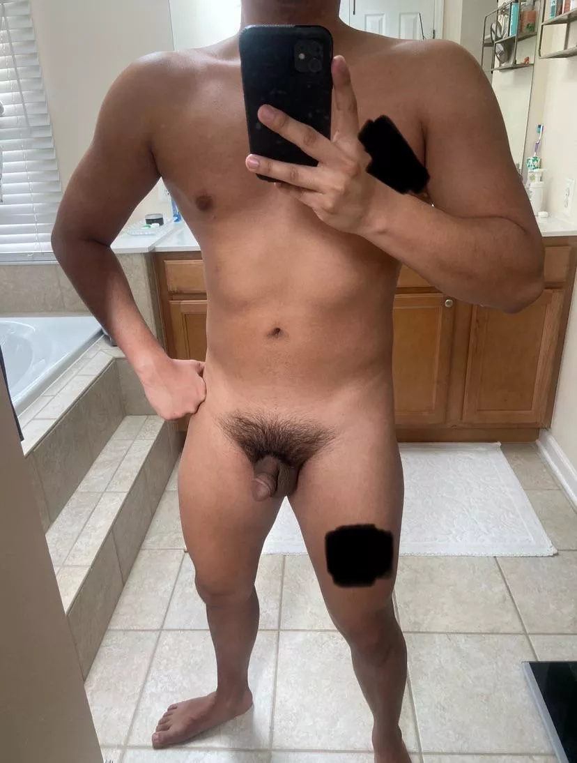 M27, 5’6, 157 posted by DullGrapefruit96