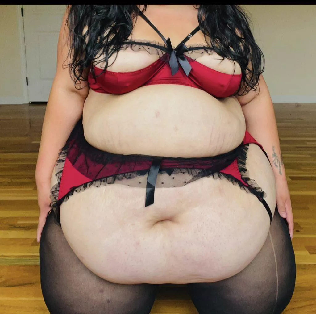 My belly is taking up more and more of my lap lately 🥵 posted by mariposabonita96