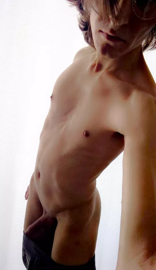 Natural light, what do you think? :) by aslts