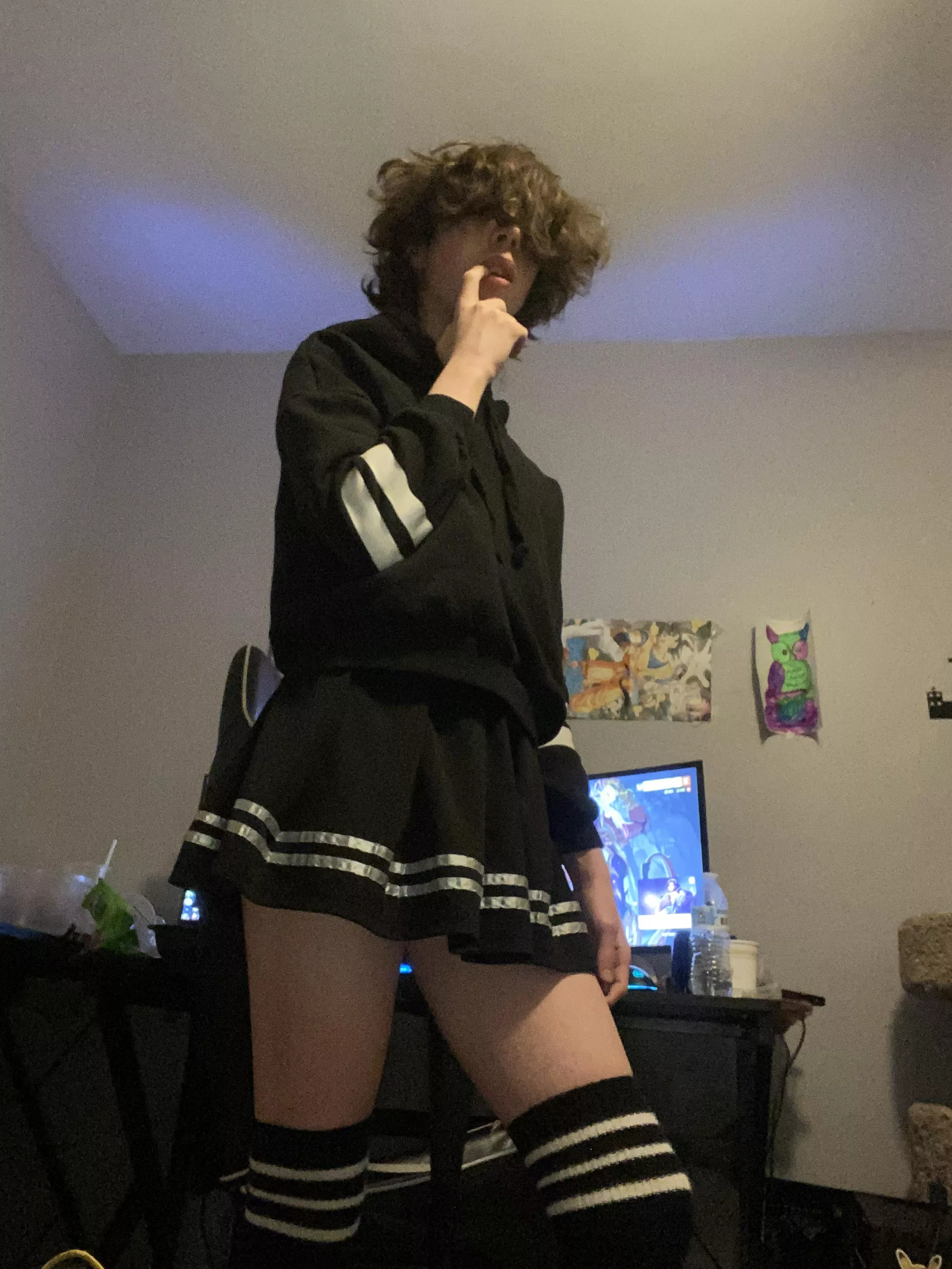 Played over watch for 8 hours(probably gonna get back on in 30) posted by kaizinkai