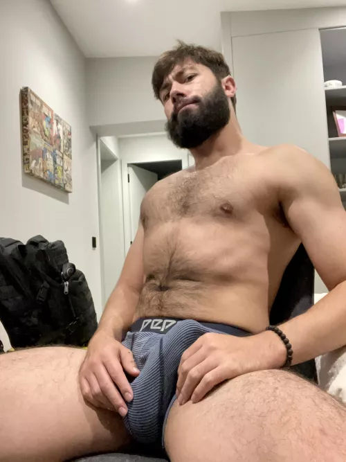 Proper attire for late night gaming ⚡️ by AxlRagnarok