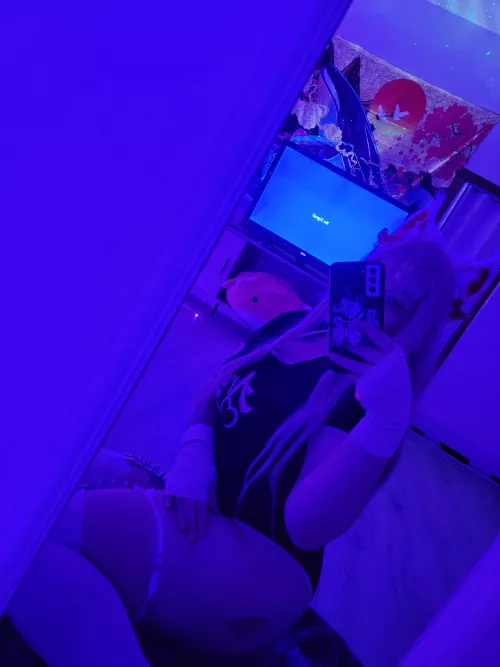 ready to be squished by my thighs?;3 by Hikikomori0420