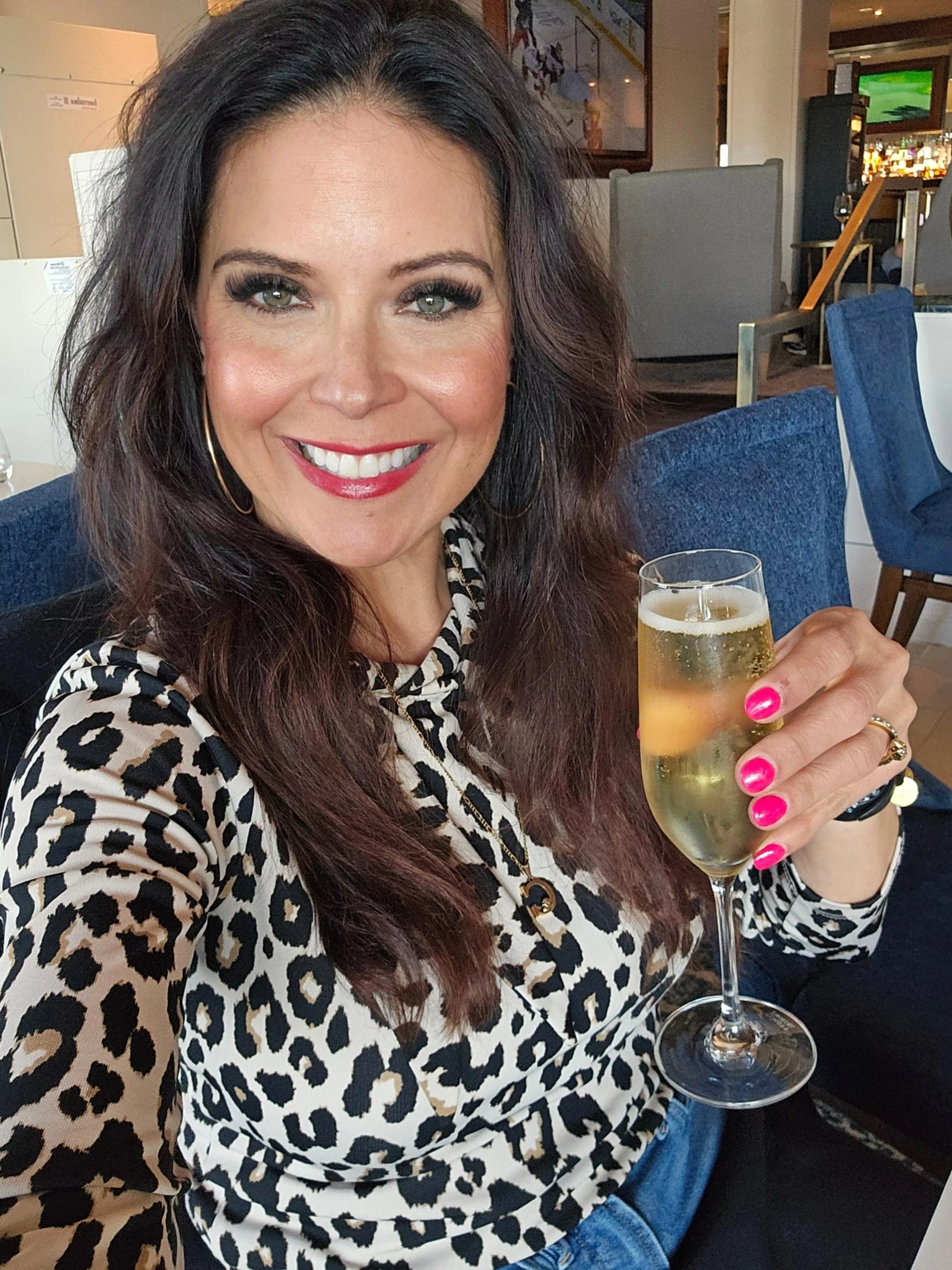 Saturday morning champagne brunch posted by maynardpoindexter