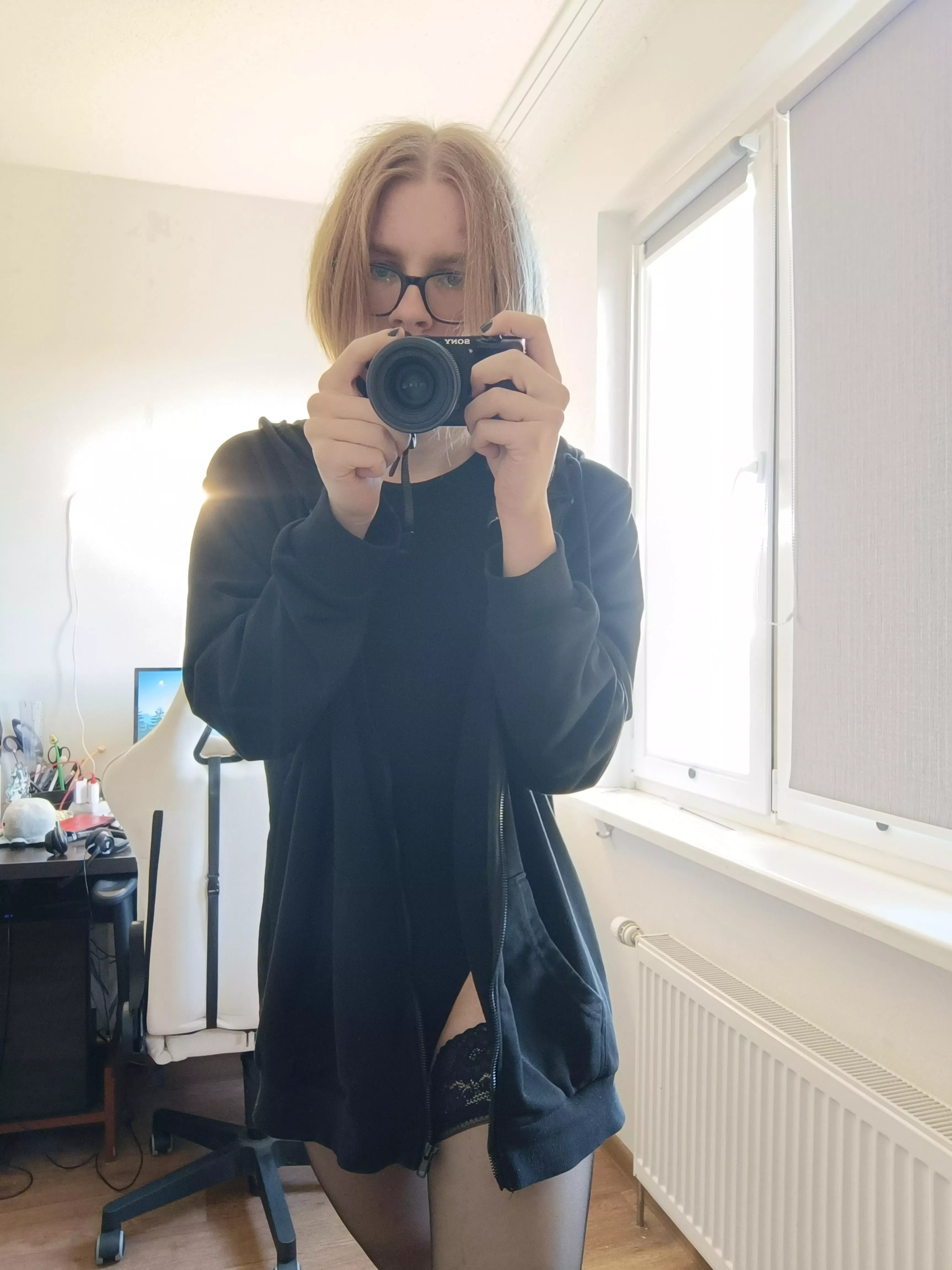 Smile! posted by JustCuteBoi