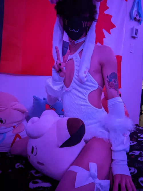 Starting to like this cute new fit :3 by FUTLOCO14