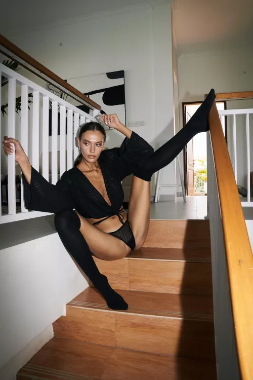 the length of my legs might interest a man more than my body by auocamille