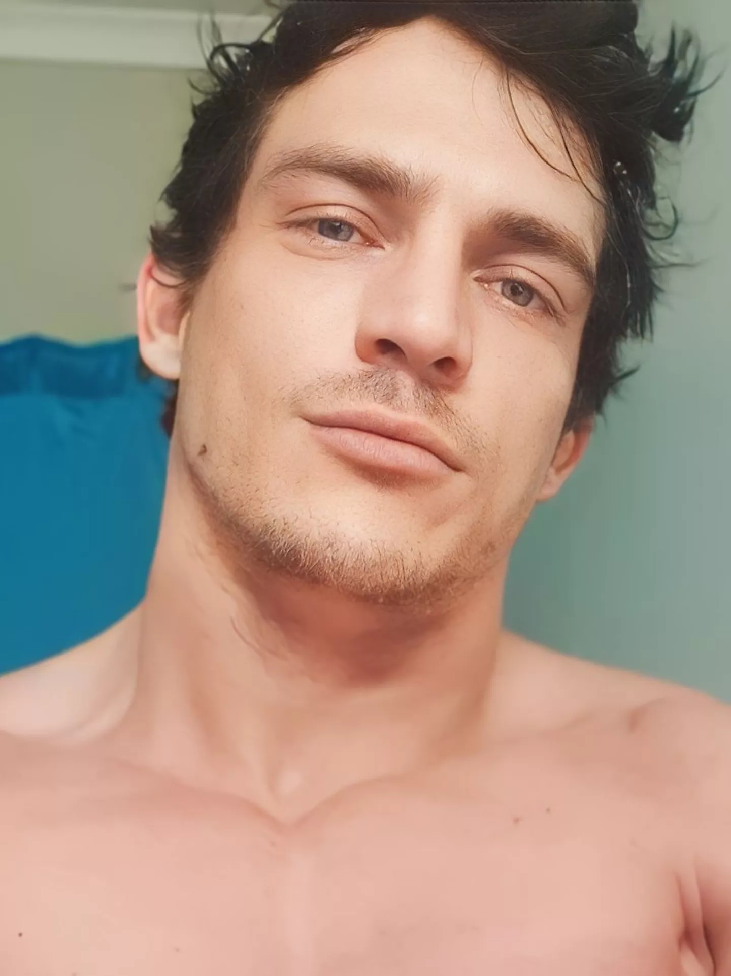 This is me unshaved, so I don't think a big beard is in the cards for me at all😋 posted by Fila4000