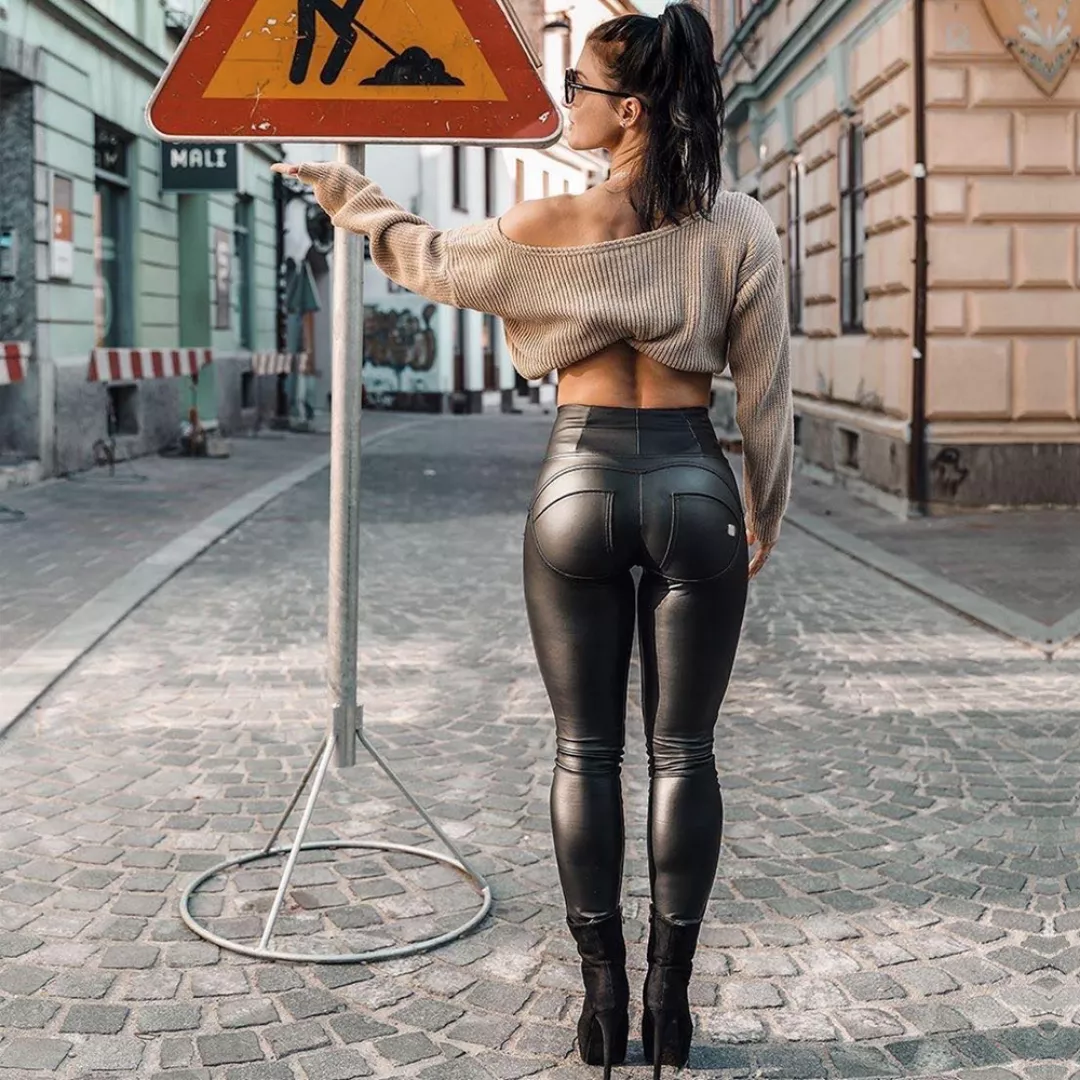 Wanna follow her this way? posted by Ollywoodlovesleather