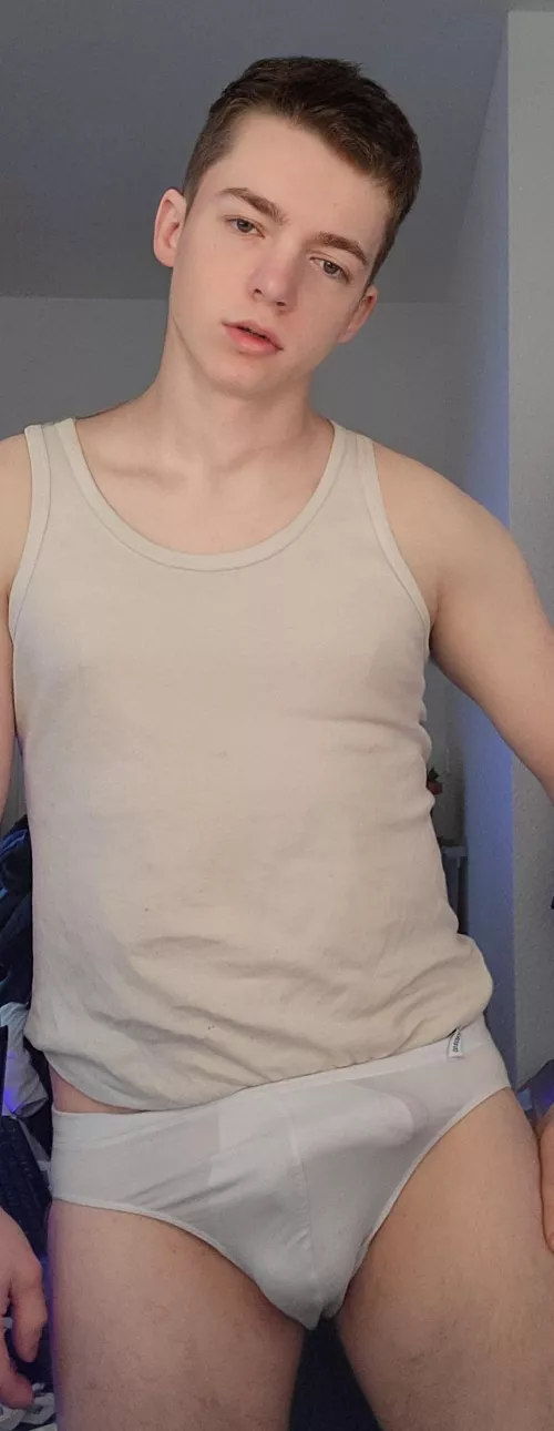 well filled slip by Sensitive_Muffin321