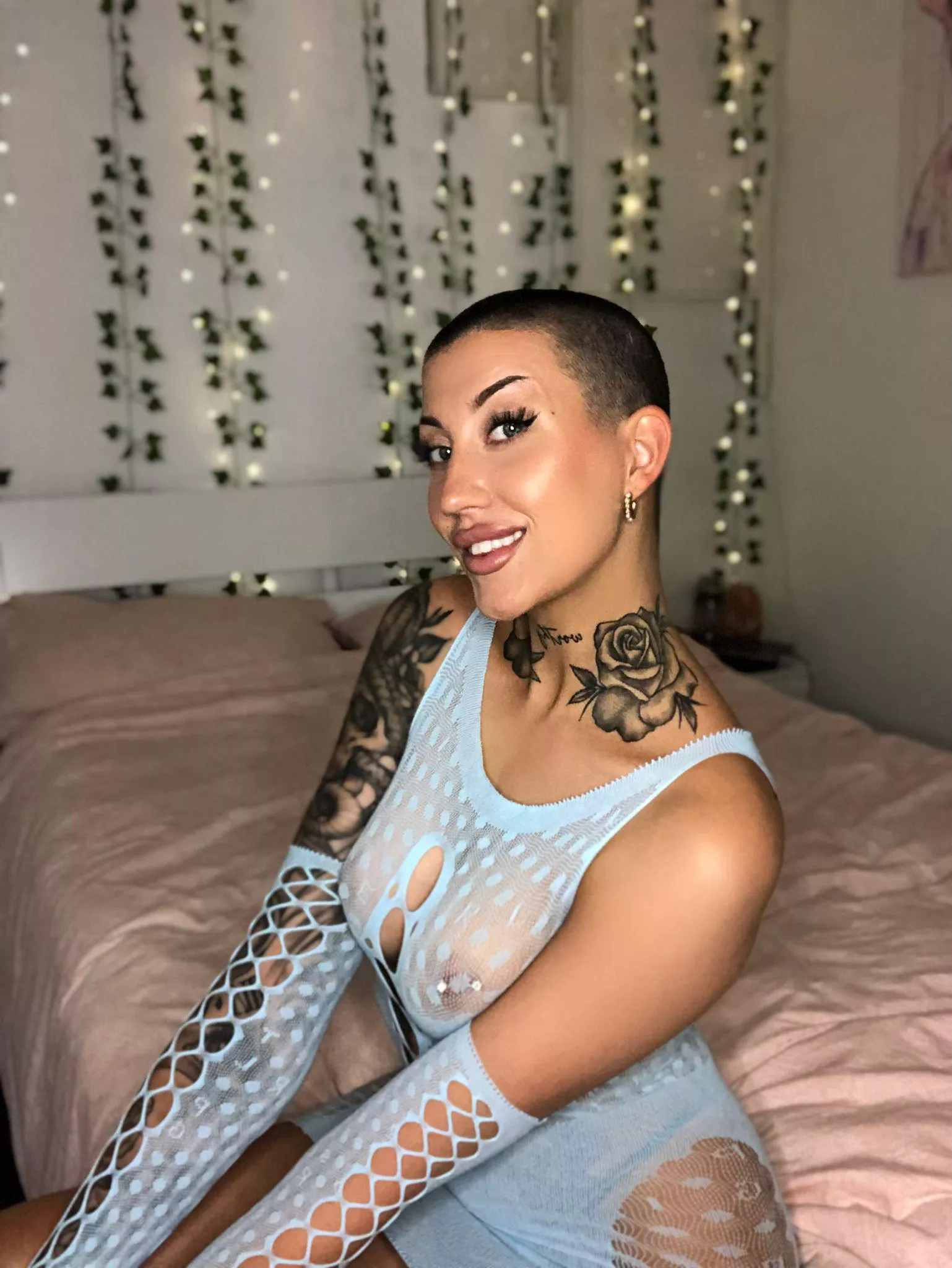What is your honest review on my outfit? posted by tattooedmia_