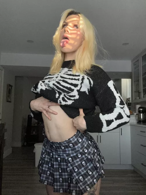 will you consider this punky enough? 18F by PrettyRule4