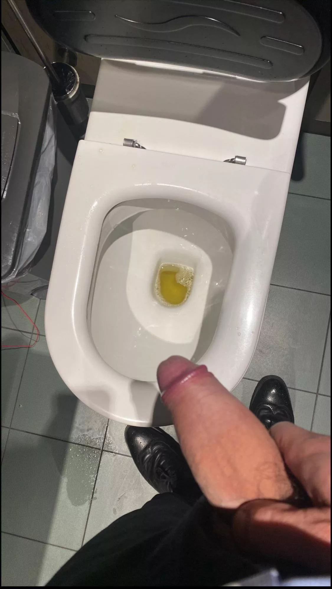 Work toilet. Would you give me a hand..? posted by LastSwan8467