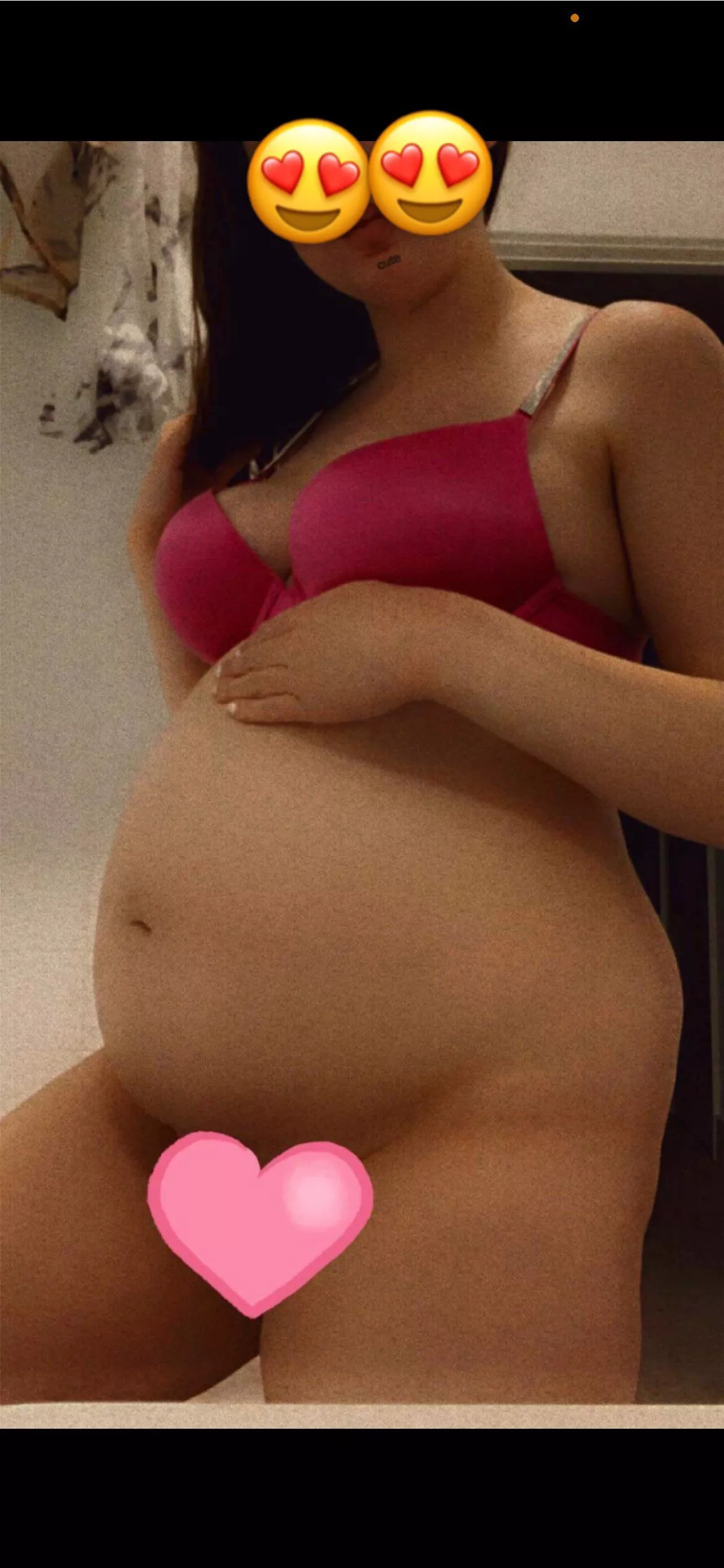 Would you cum over my bump? posted by pregomama25