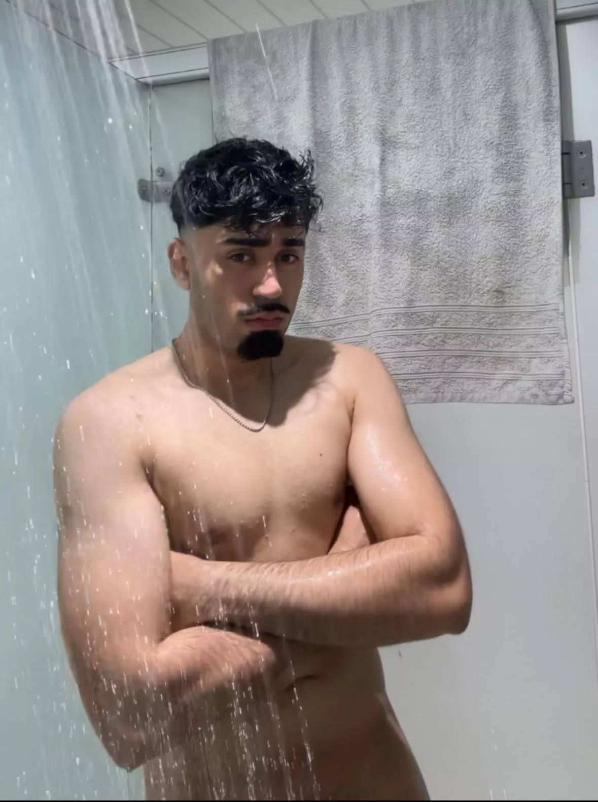 21 Straight looking for bromance. Face+++ Arab+ Fit+ Add with ASL and face. @Samirry29 posted by Background-Reach-561