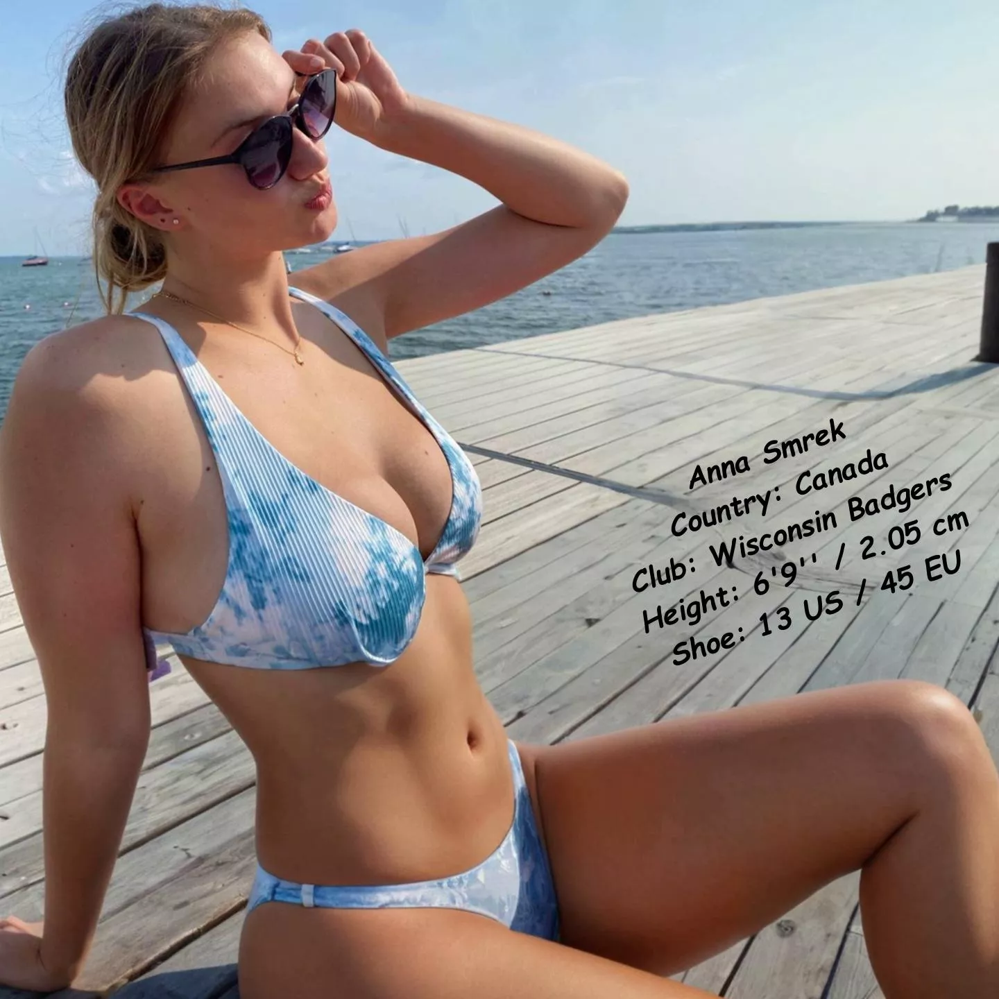 Anna Smrek - 6'9'' / 2.05 cm Canadian Volleyball Player posted by CeHePeZihniyeti