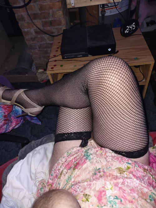 Any sissies wanna chat and goon over bbc.  by Worth-Department-118