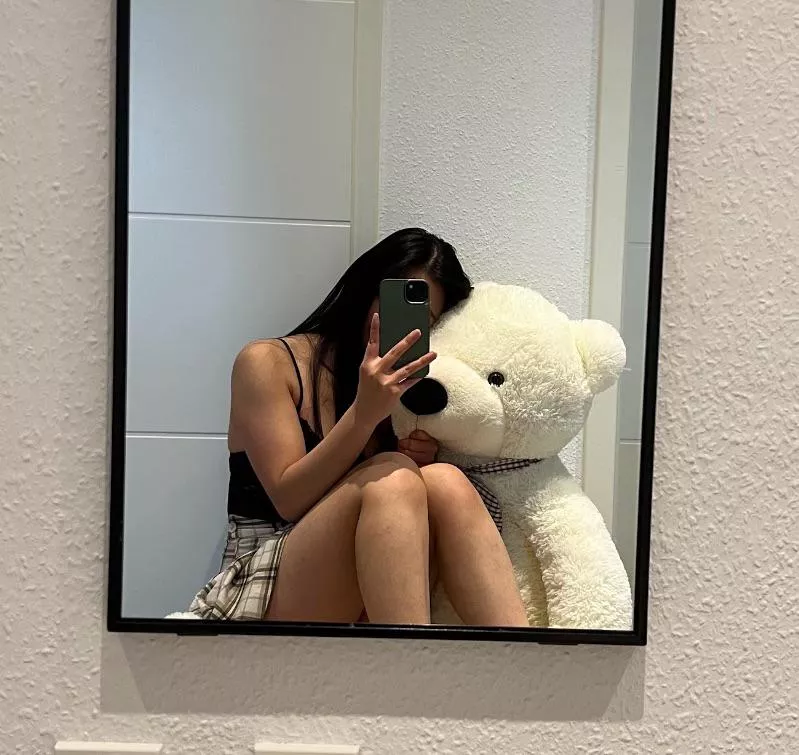 Any volunteers to swap with him 👉🏻👈🏻 posted by Sad_Bat6485