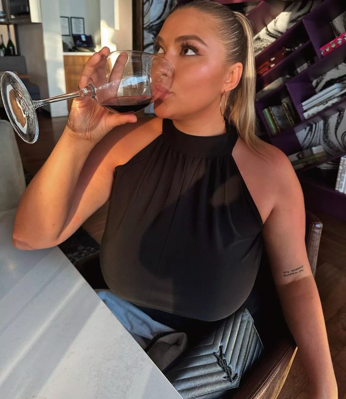 Bottoms ups posted by Flat-Dependent2153