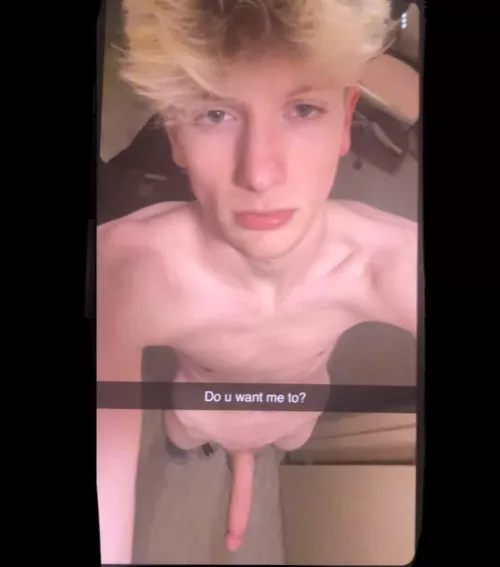 Didn’t expect you guys to go crazy for my cock like that… need a boy pussy to fuck  by gianthorsemeat1