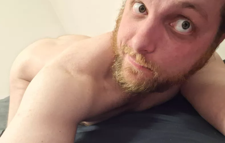 DMs open if 24+  by Mediocre-Comment-962