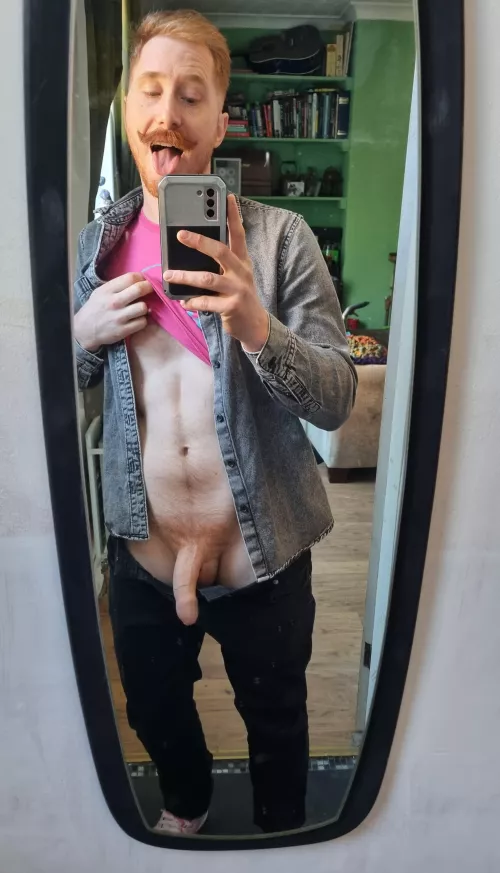 Do i look good in pink? Or would pink look better in me?  by RedTashMyke