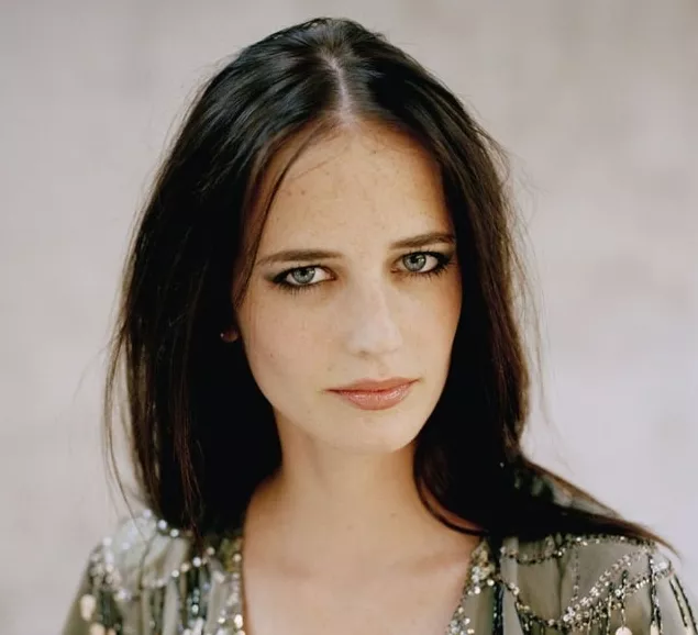 Eva Green posted by ColeBelthazorTurner