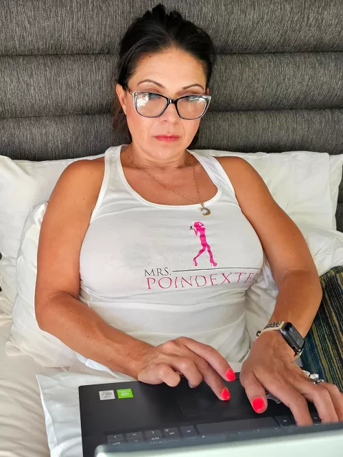 Executive finishing my presentation by maynardpoindexter