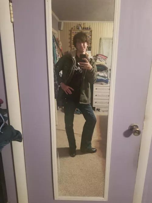 Feeling cute today😁 Any takers?  by Asmodeus3dfrfr