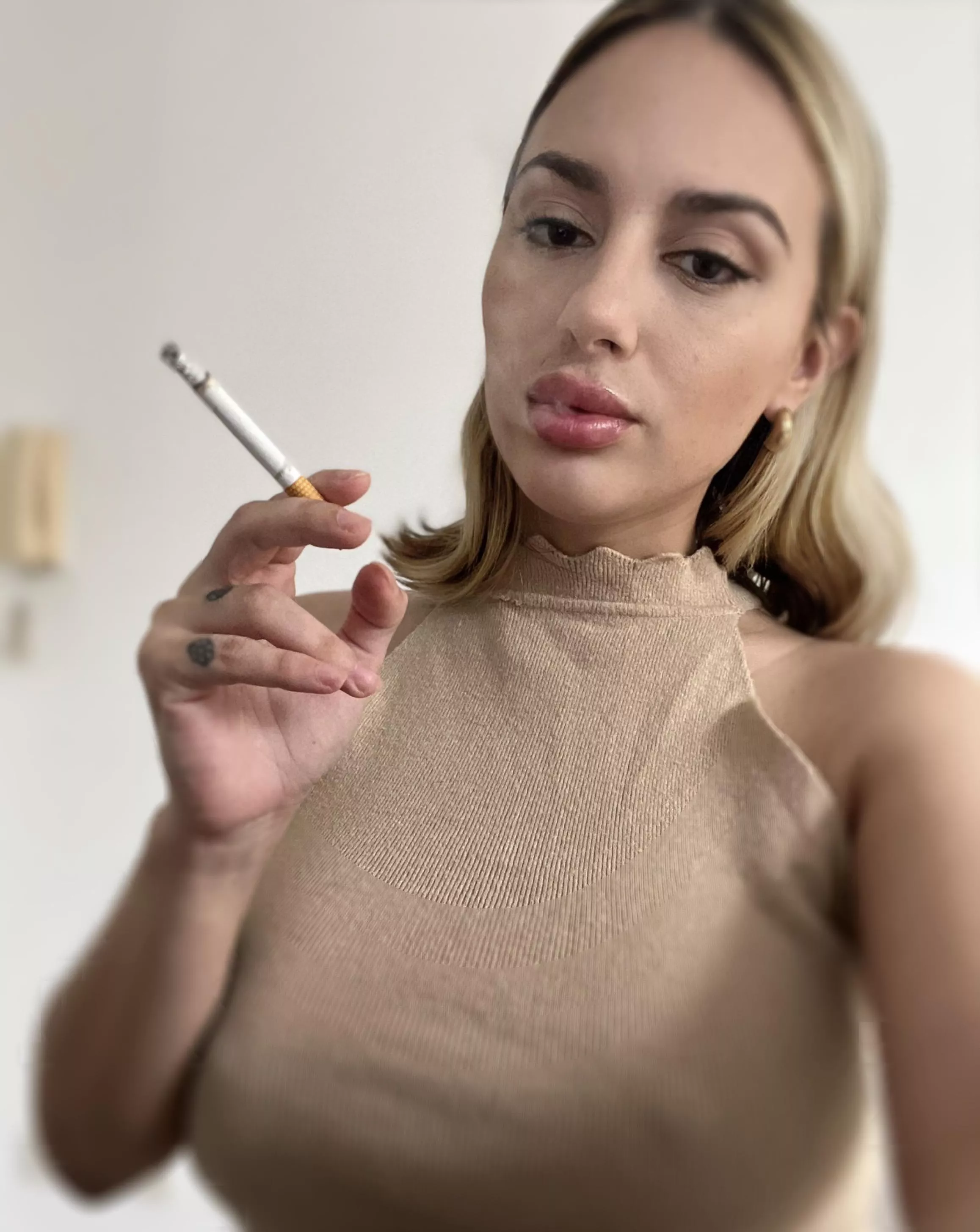 Hello darling  posted by melaninnbr33