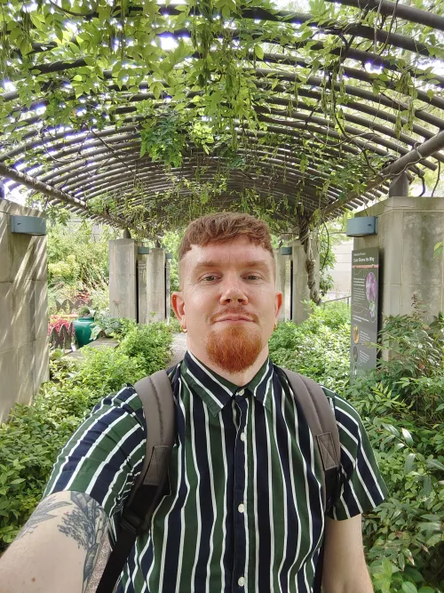 Hey fellas...  by side6